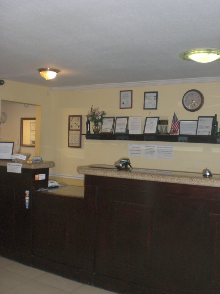 Executive Garden Titusville Hotel Экстерьер фото